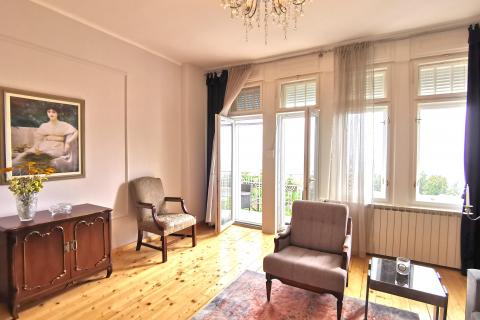 OPATIJA,LOVRAN- 2. RED DO MORA, stan 140 m2, balkon, parking, pogled na more