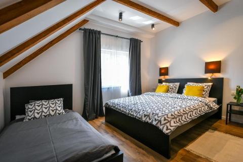 Stari Laz - luksuzna kuća za odmor sa okućnicom 758 m2