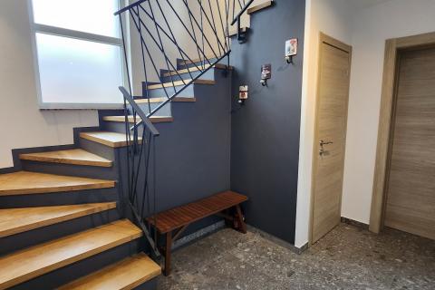 Stari Laz - luksuzna kuća za odmor sa okućnicom 758 m2