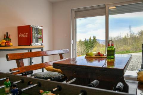 Stari Laz - luksuzna kuća za odmor sa okućnicom 758 m2