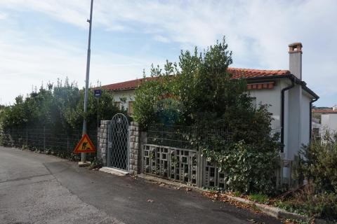 Grad Krk, obiteljska kuća u centru grada