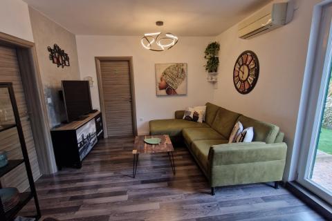 Otok Krk, grad Krk - 2S stan u prizemlju