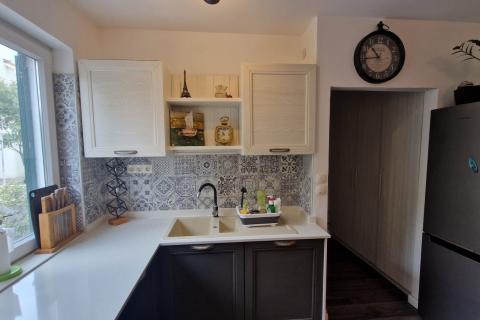 Otok Krk, grad Krk - 2S stan u prizemlju