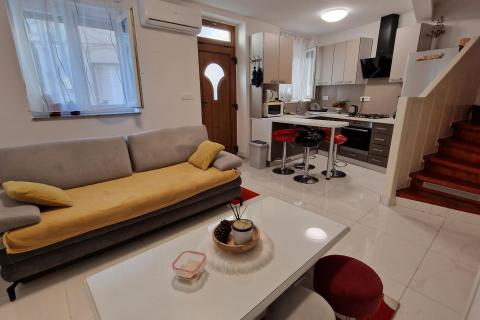 Rijeka, Belveder, kuća 52 m2