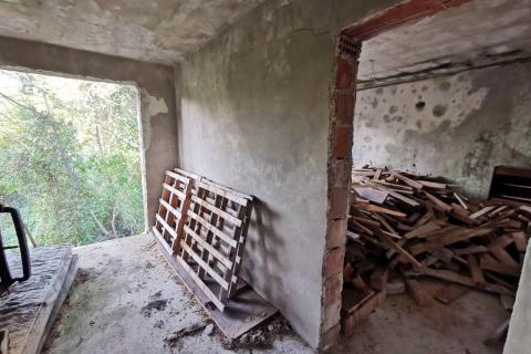 Istra-Krnica, građevinsko zemljište i objekt