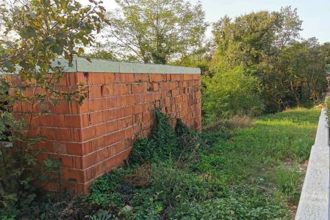 Istra-Krnica, građevinsko zemljište i objekt