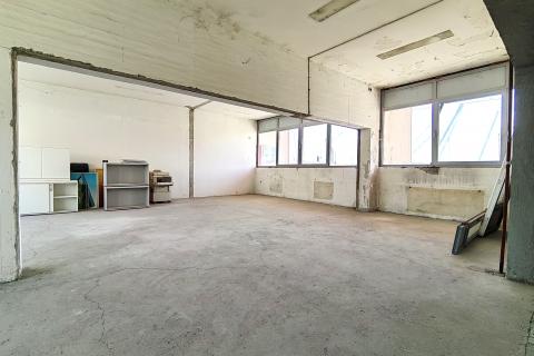 Zagreb, Savska cesta, roh bau poslovni prostor 316 m2+2 VPM