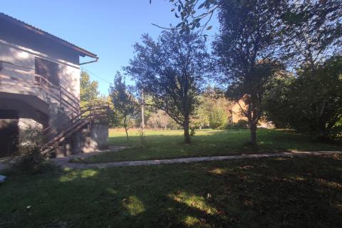 Дом Vodoteč, Brinje, 140m2