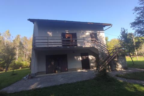Дом Vodoteč, Brinje, 140m2