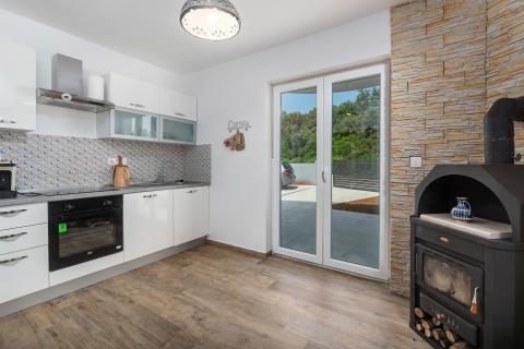 Istra, Duga uvala - nova kuća s bazenom, pogled na more