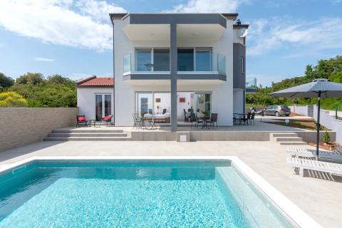 Istra, Duga uvala - nova kuća s bazenom, pogled na more