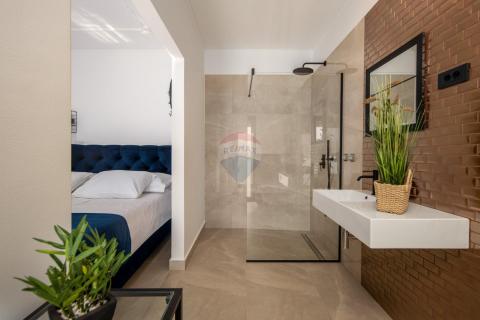 Opatija, Ičići-stan za najam s pogledom na more, bazen