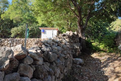 Niet bouwgrond Baška, 598m2