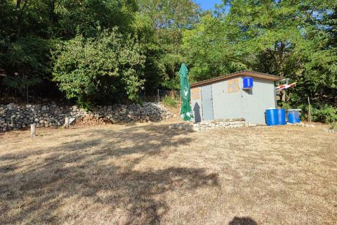 Niet bouwgrond Baška, 598m2