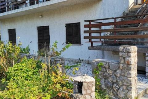  Jelenje, Podhum, samostojeća kuća s okućnicom