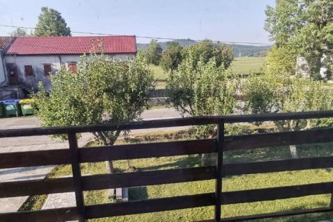  Jelenje, Podhum, samostojeća kuća s okućnicom