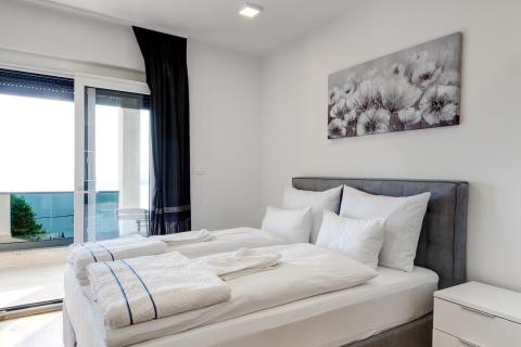 Dramalj, Crikvenica - kuća s bazenom