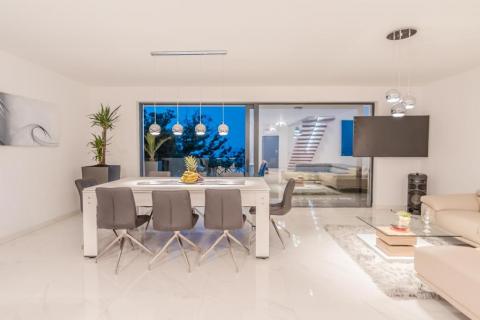 Дом Pobri, Opatija - Okolica, 250m2