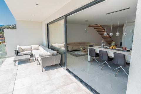 Дом Pobri, Opatija - Okolica, 250m2