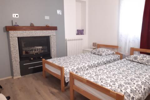 Istra, Pazin-okolica, stan za dugoročni najam s 4 spavaće sobe