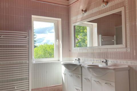 Istra, Pazin-okolica, stan za dugoročni najam s 4 spavaće sobe