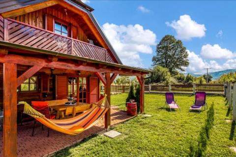 Casa Ličko Lešće, Otočac, 60m2