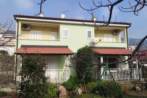 Baška - dvoetažni stan 97,86m2