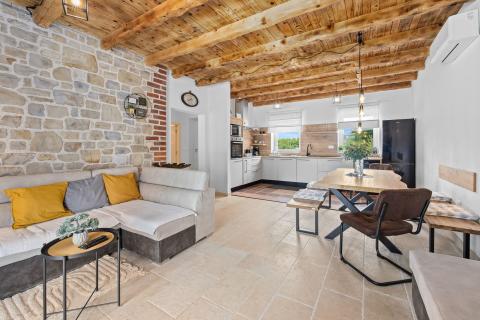 Casa Svetvinčenat, 160m2