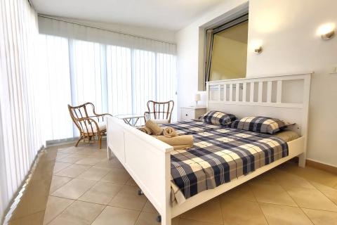 Istra, Umag, stan u prizemlju, 2.red do mora