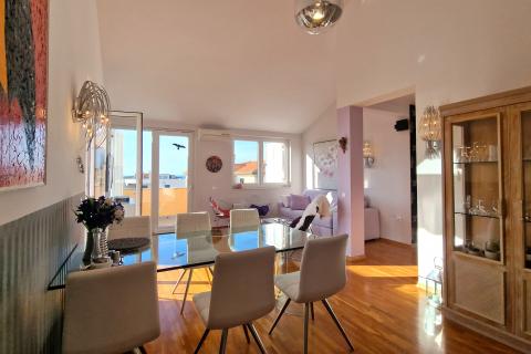 Condo/Apartment Novigrad, 108,39m2