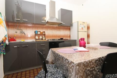 Pula, Kaštanjer – 120 m² Wohnung, Balkon, Ruhige Lage