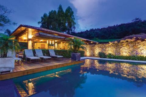 Kruševo, Karinsko More | Jedinstveno Zemljište za luksuzni kamp 32.000m2, 1.red  