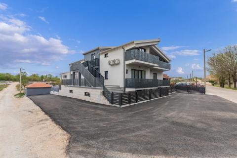 Casa Poreč okolica, Poreč, 700m2