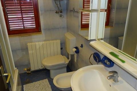 Casa Donja Vežica, Rijeka, 186m2