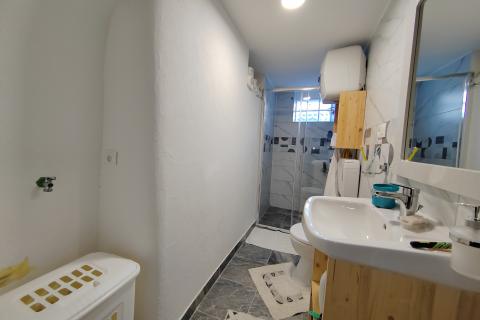 OTOK KRK,MALINSKA kamena kuća na prodaju 