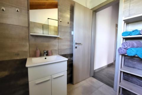 House Stranići kod Lovreča, Sveti Lovreč, 120m2