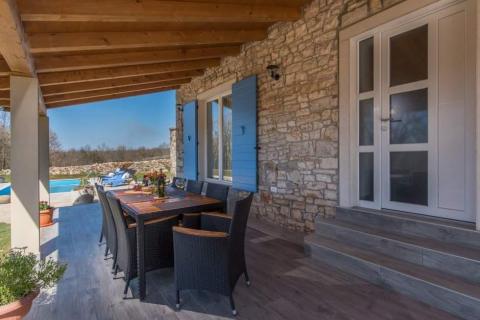 House Stranići kod Lovreča, Sveti Lovreč, 120m2