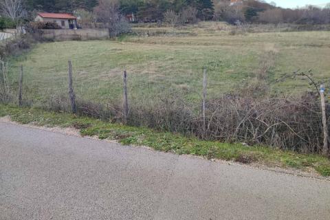 Niet bouwgrond Batomalj, Baška, 917m2