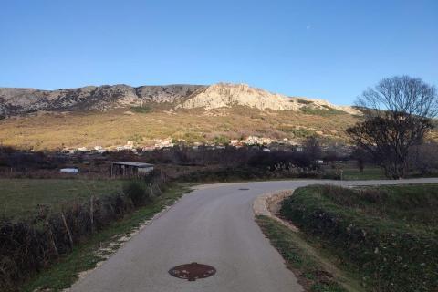 Niet bouwgrond Batomalj, Baška, 917m2