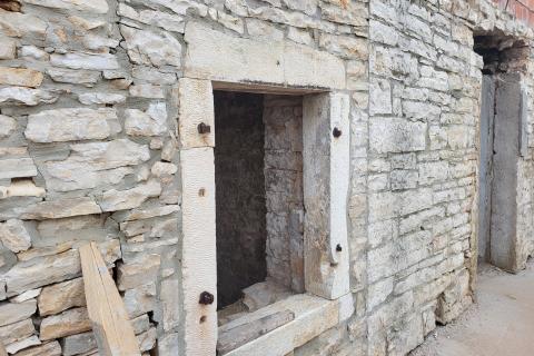 Istra, okolica Rovinja, Kanfanar, kamena kuća sa bazenom