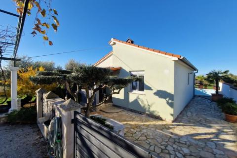 Haus Veli vrh, Pula, 175m2