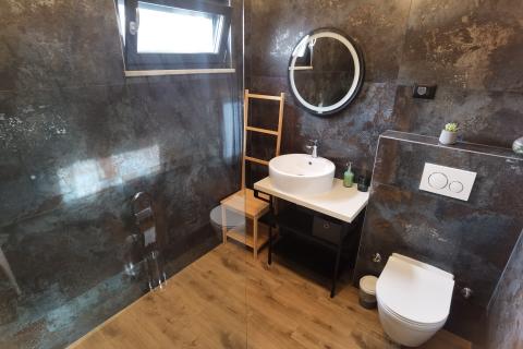 Istra, Barban -okolica, prizemnica s bazenom