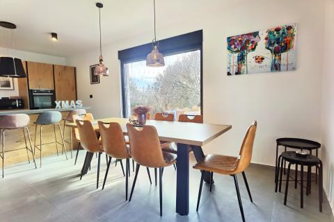 Istra, Barban -okolica, prizemnica s bazenom