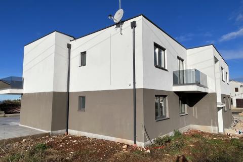 Poreč, okolica - stan na 1. katu s pogledom na more