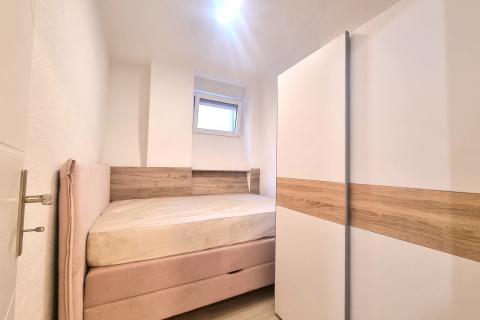 OPATIJA-  2 adatpirana stana, 100 m od mora