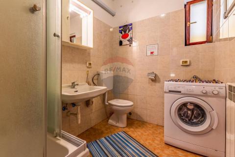 Дом Padulj, Pula, 400m2