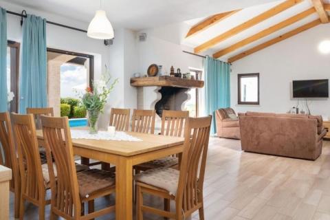 Huis Višnjan, 235m2