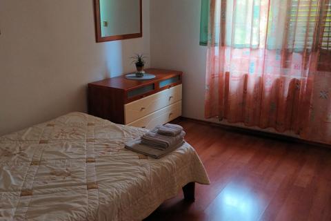 RIJEKA,VIŠKOVO- stan 55 m2 s terasom i parkingom, 500 m od centra