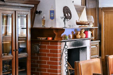 KRALJEVICA-kuća sa dva stana i bazenom