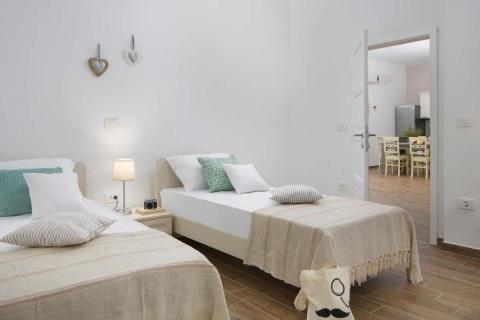 Hiša Svetvinčenat, 180m2